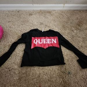 Long sleeve crop top